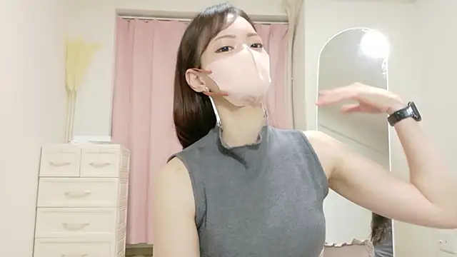 nokochan  online show from July 22, 1:56 pm
