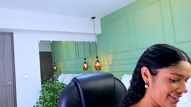 Mia   fox   online show from August 1, 8:22 pm