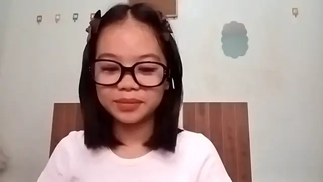 YunaSato online show from August 3, 2:48 am