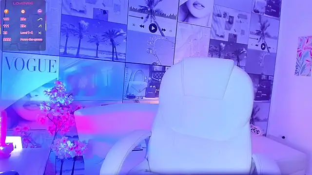 zoe  tayler online show from August 6, 7:21 pm