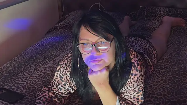 OxiGold online show from August 3, 9:20 pm