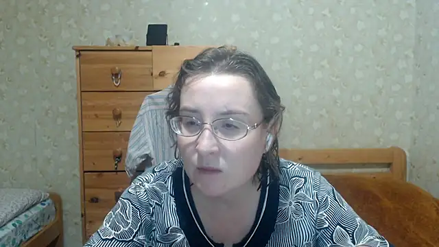 Smart Rose online show from November 25, 1:08 am