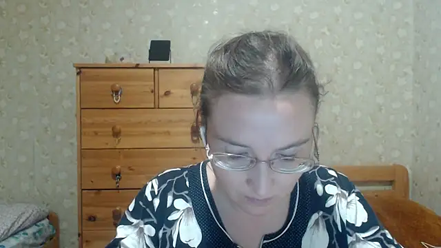 Smart Rose online show from November 11, 9:01 pm