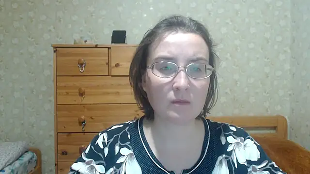 Smart Rose online show from November 9, 8:49 pm