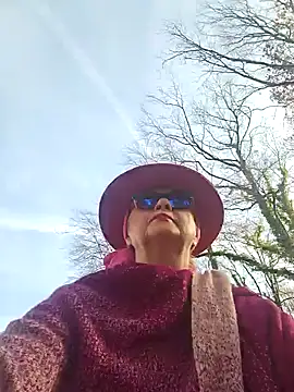 MucMilf59 online show from November 15, 10:49 am