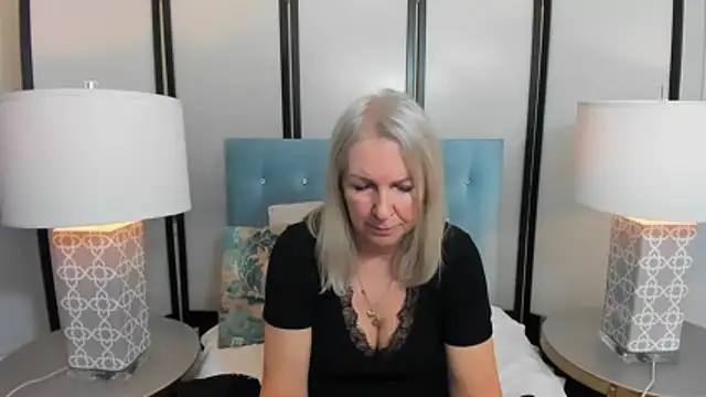 EricaTop online show from January 7, 8:23 pm