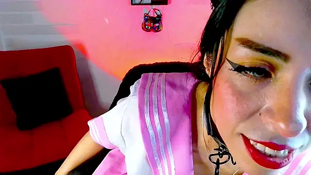 Snapshot of sky_girl1 chatting on September 16, 9:23 pm sky girl1 online show from September 16, 9:23 pm