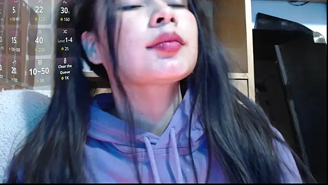 evolet01 online show from April 9, 1:19 am