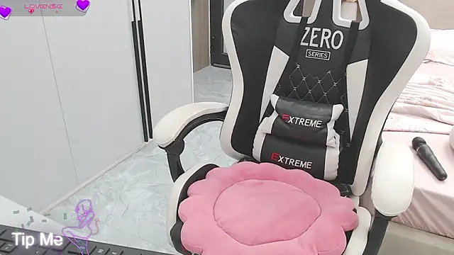 Hanako love online show from February 3, 4:01 pm