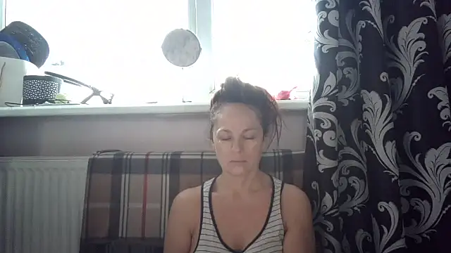 LindaStarS online show from January 16, 5:47 am