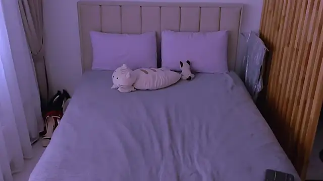 sabrinamacmarren online show from March 23, 9:59 am