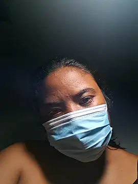 Artinah22 online show from March 2, 9:31 pm