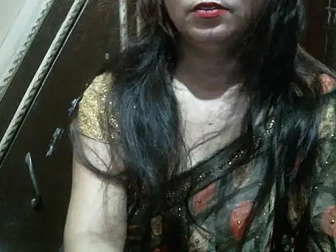 Snapshot of UrsMansi chatting on September 24, 5:28 am UrsMansi online show from September 24, 5:28 am