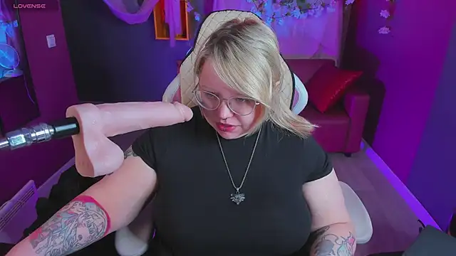 Yoki Shizuko online show from April 2, 6:33 am