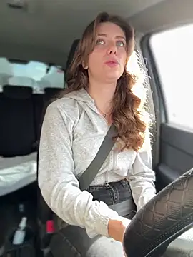 MariiD online show from April 6, 7:31 am