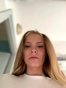 Snapshot of AnastasiaAniess chatting on October 3, 7:46 am AnastasiaAniess online show from October 3, 7:46 am