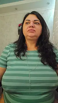 littleRikka online show from January 18, 8:10 am