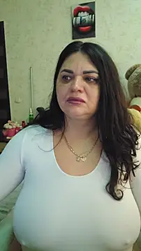 littleRikka online show from February 21, 8:37 am