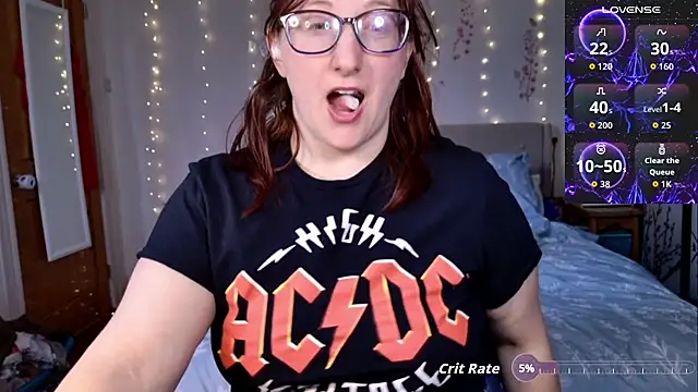 WickedAphrodite online show from May 13, 8:58 pm