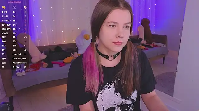 Mira Falls online show from March 27, 6:04 am