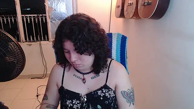 Smoke trip Alicia online show from December 16, 10:21 am