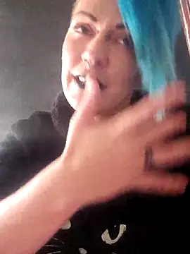 PinkTheHawk online show from April 14, 11:27 pm