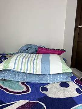 sandylau online show from April 9, 10:04 pm