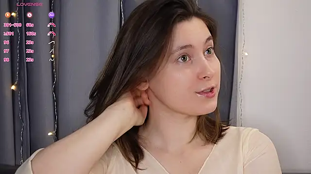 BeckyMartens online show from October 1, 1:21 am