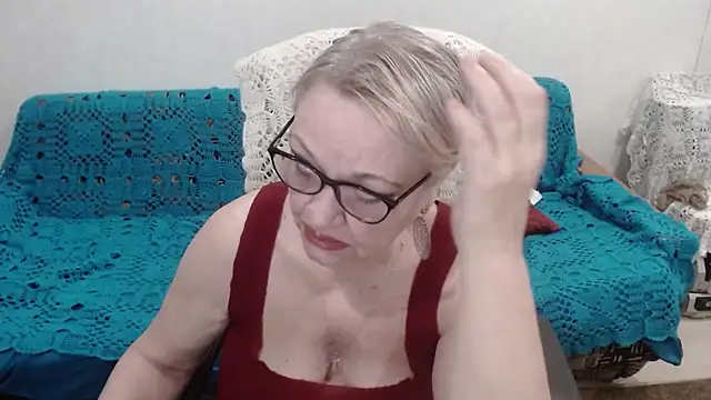 xHoneyLadyx online show from March 23, 10:32 am