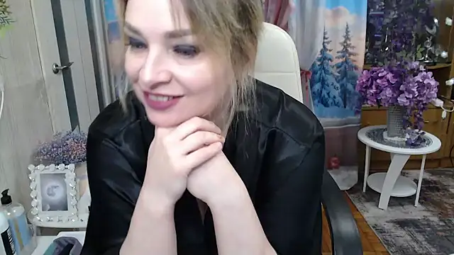 Mika Passion online show from February 22, 8:15 am