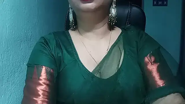 Snapshot of Secret_Dessire chatting on September 9, 6:08 pm Secret Dessire online show from September 9, 6:08 pm