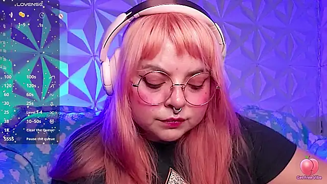 Satyn doll online show from March 21, 10:26 pm