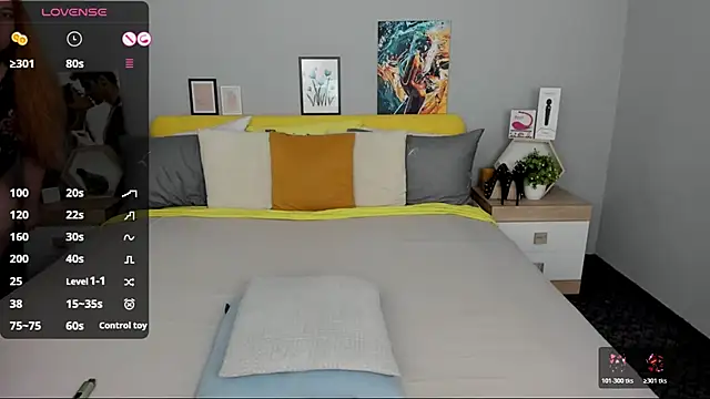 BabeLessi online show from April 24, 3:26 pm