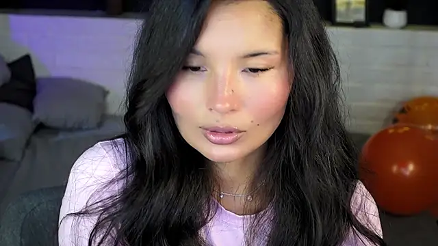 ErikaSoft online show from October 28, 2:01 pm