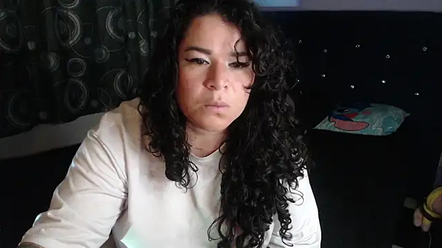 ANGELIQUE KLANE online show from May 31, 6:09 pm