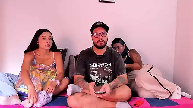 sgmr online show from April 28, 2:32 pm