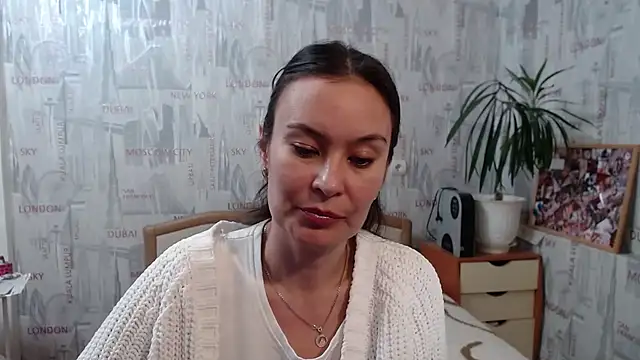 Snapshot of GinaQSoul chatting on September 19, 6:07 pm GinaQSoul online show from September 19, 6:07 pm