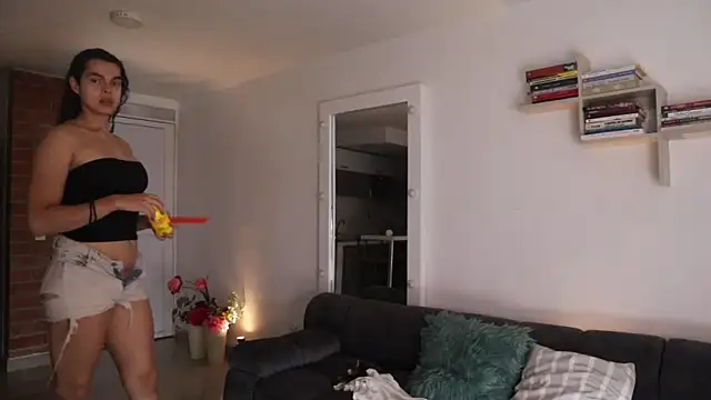  Vahos  online show from November 25, 5:48 pm