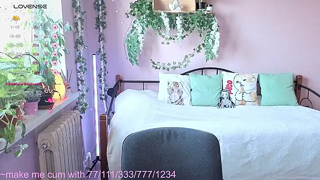 Hot Rhaenyra online show from March 10, 2:10 pm