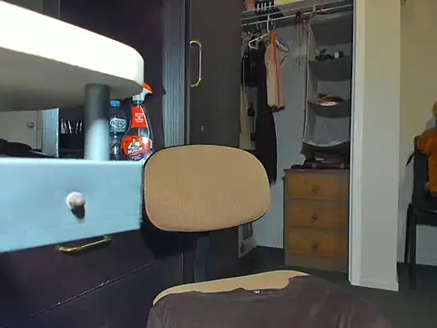 Angelchezcka online show from March 20, 8:08 am