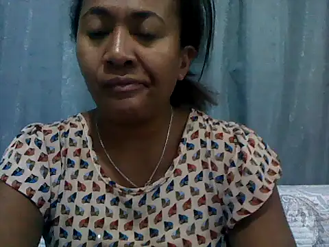 sexyladii online show from April 22, 4:37 pm