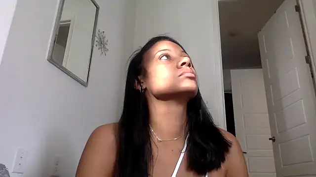 pinksugarxx online show from December 13, 8:37 pm