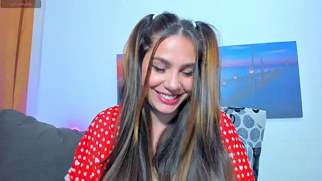Emma Muller32 online show from July 20, 10:43 pm