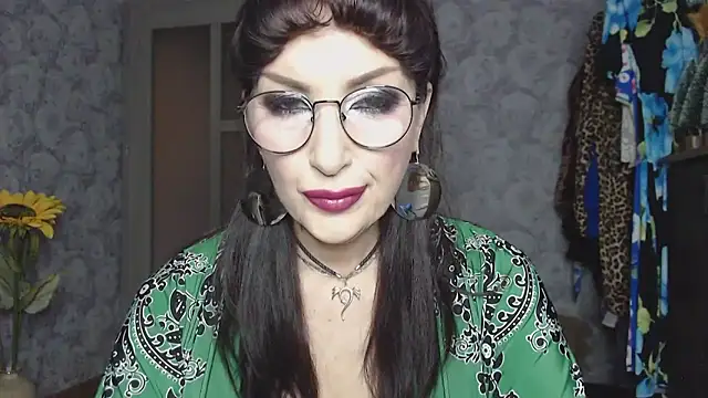 Aziza1 online show from March 8, 1:15 pm