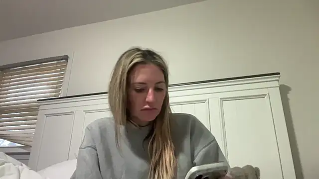 Briannastarlight online show from January 17, 9:11 pm