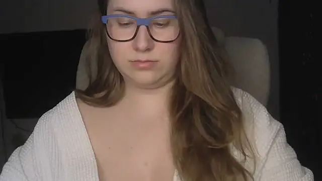 SeasonalSomeone online show from February 22, 11:05 pm