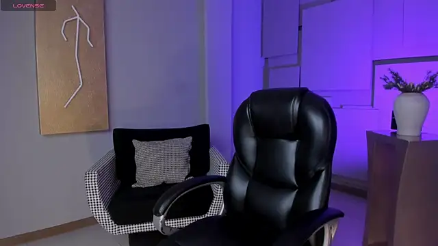 MorganHicks online show from May 31, 11:49 am