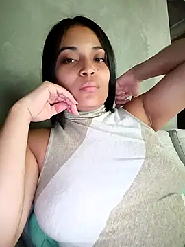  Estrellita  online show from April 2, 7:22 pm