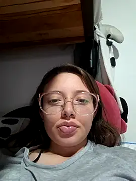 linda-schmidt online show from February 3, 4:10 am