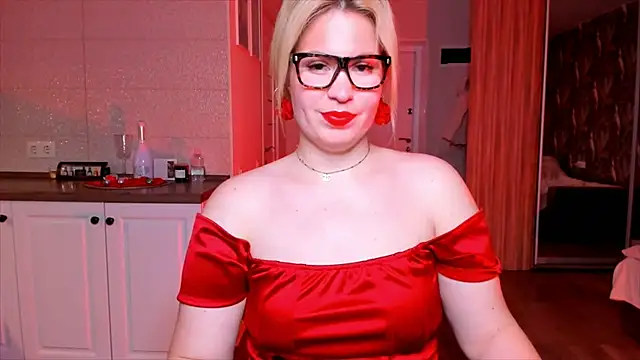 HotTiffani online show from January 19, 2:46 pm